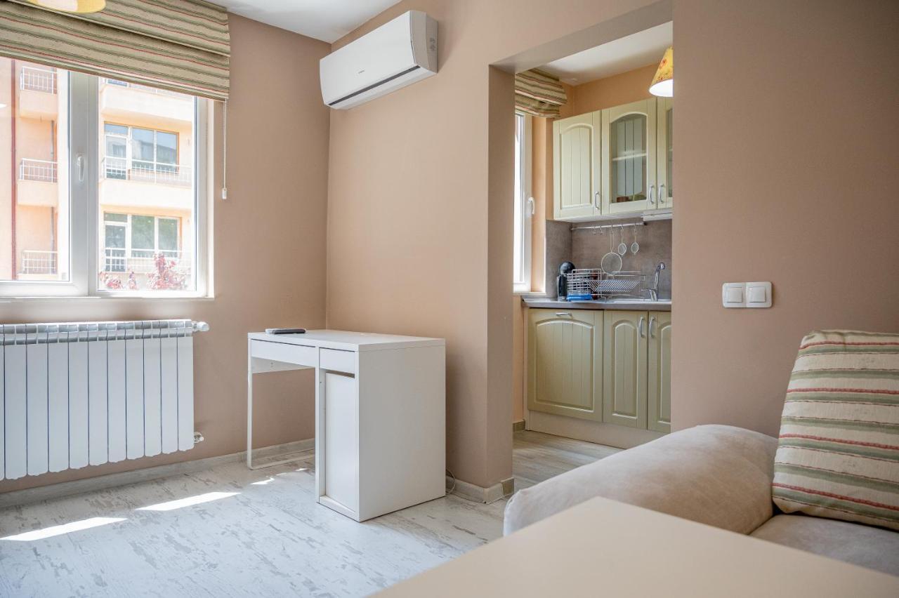 Elegant Spotless Apartment In Sofia Center Eksteriør bilde